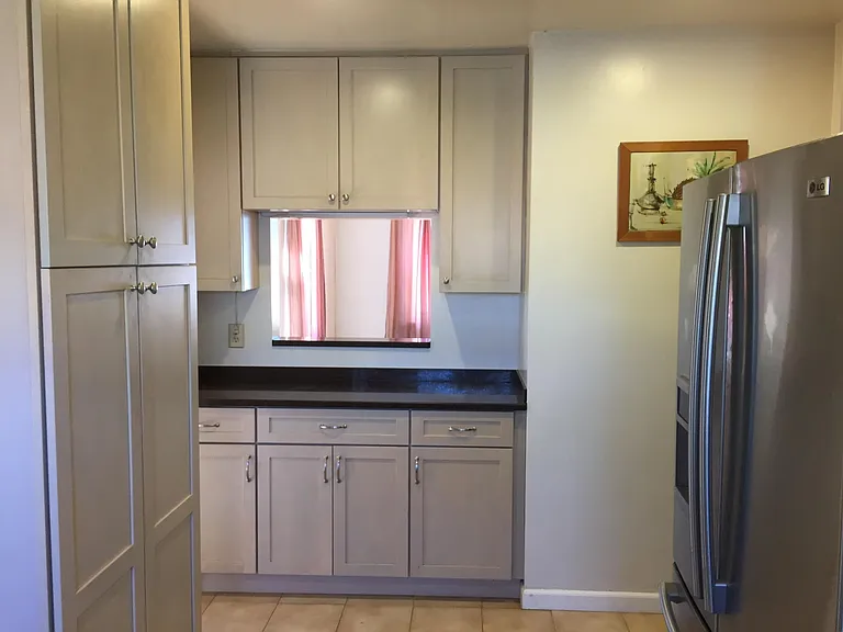 8801 Leonard Dr — Photo 8