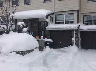 63 Ferris Ln #K6, Barrie, ON L4M 5C4