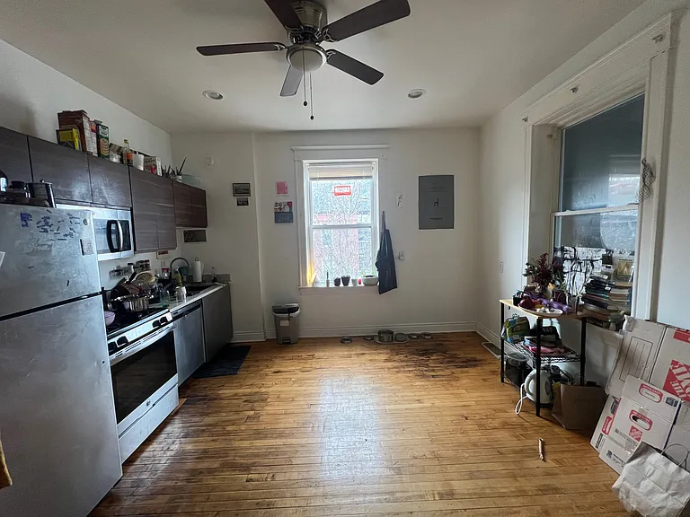 2658 W 23rd St #3R — Photo 10