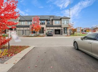 166 Deerpath Dr #100, Guelph, ON N1K0E2
