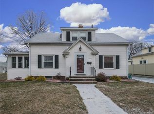 132 Bohemia St, Plainville, CT 06062