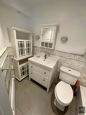 Rented by Highline Residential | media 11