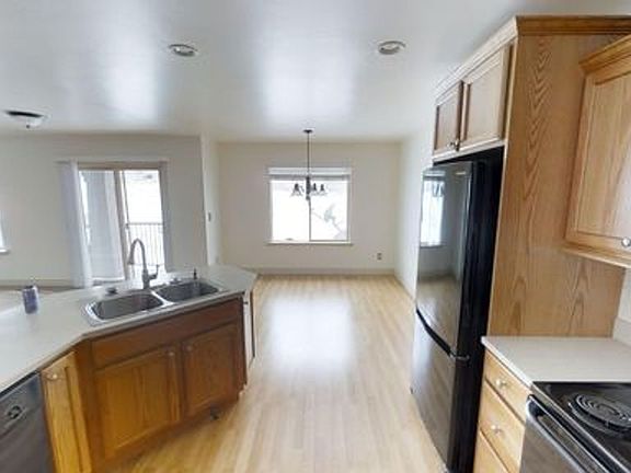 2nd image of 9279 N Prairie Dunes Way