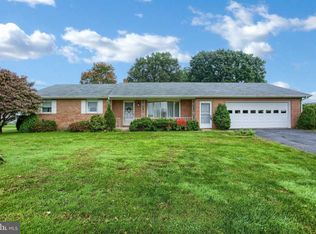 1682 W Lisburn Rd, Mechanicsburg, PA 17055