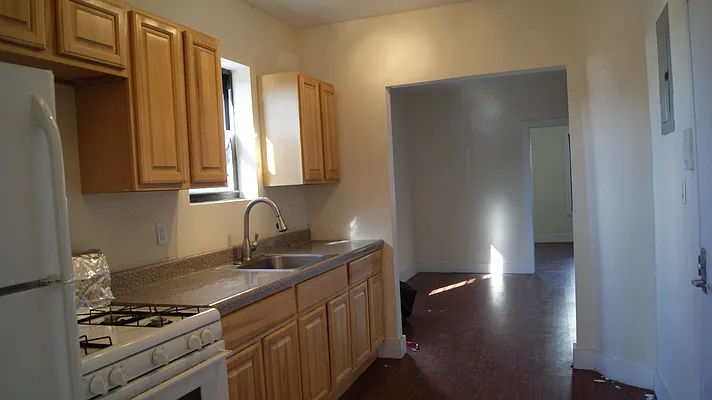 Rented by East Williamsburg Realty Inc | media 20