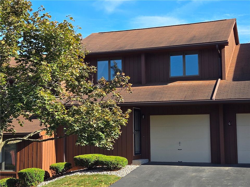 1st image of 26 Vista View Dr