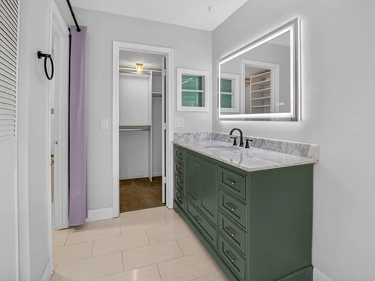 2401 Del Aire Blvd #101 — Photo 27