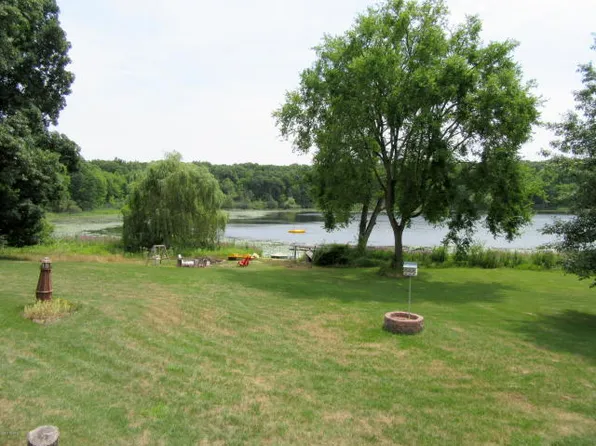 20368 Waubascon Rd, Battle Creek, MI 49017