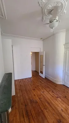 Sold by Kirrane William | media 5