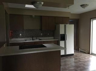 736 Mayer Rd, Smiths Creek, MI 48074