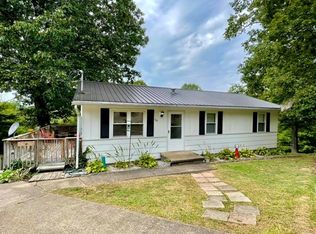 104 Jarvis St, Spencer, WV 25276