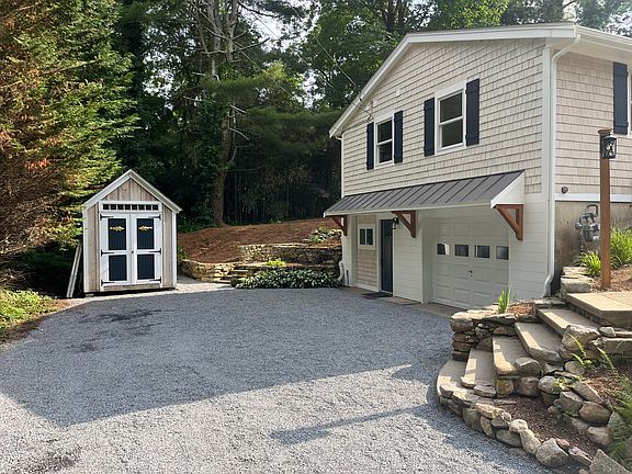 4th image of 76 Sippewissett Road