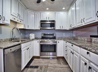 154 S Main St, Acushnet, MA 02743