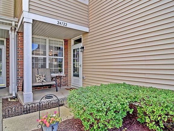 2nd image of 24122 Pear Tree Cir #24122