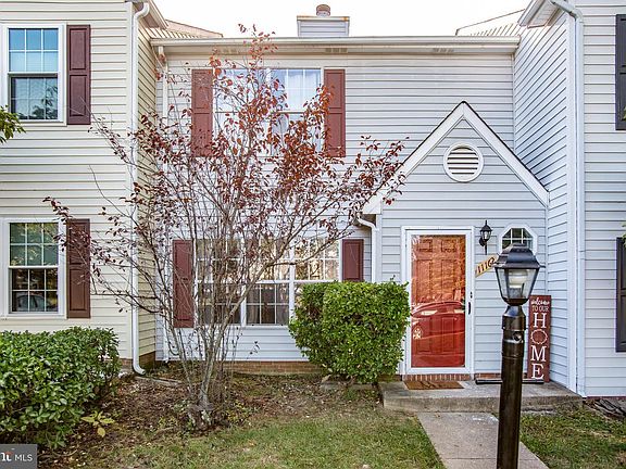 2nd image of 11162 Brunswick Pl