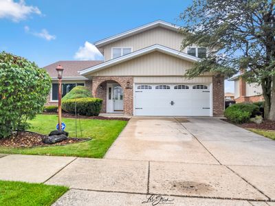 15524 Pine Rd, Oak Forest, IL, 60452
