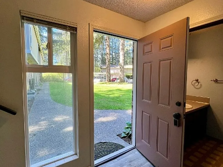 7415 Fairview Rd SW #29 — Photo 6