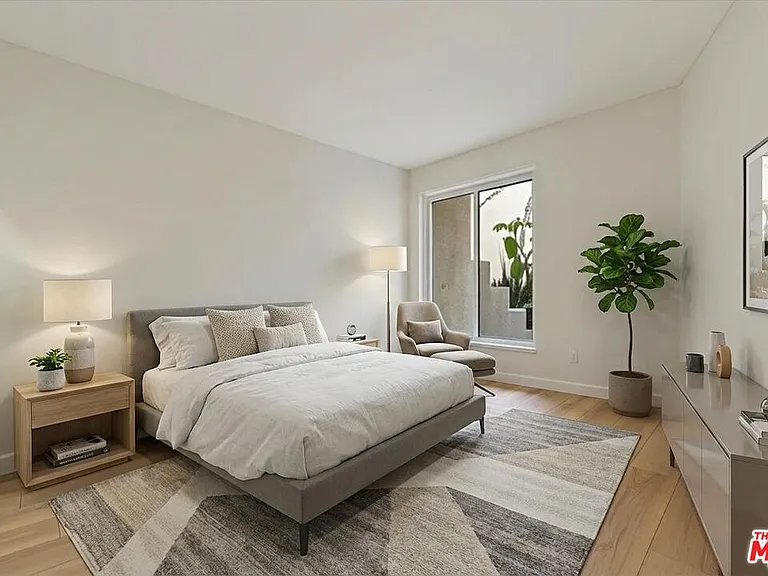 620 S Gramercy Pl #122 — Photo 13