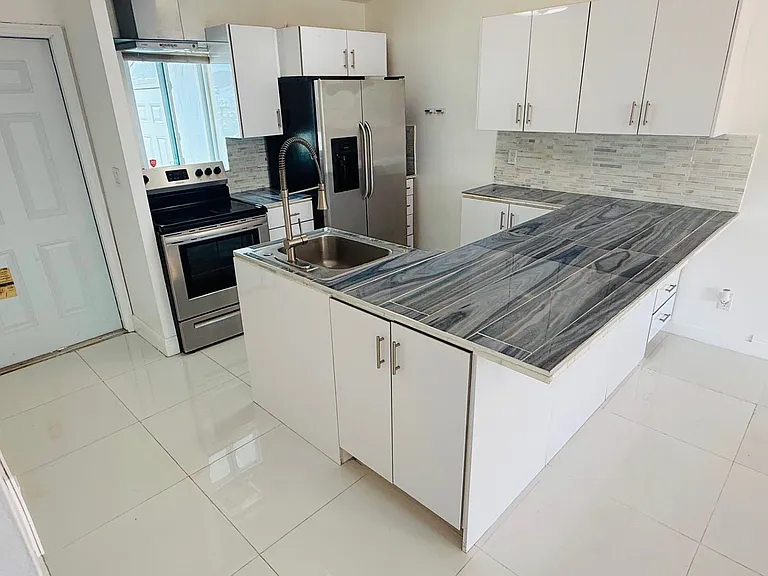 20845 Grouper Dr — Photo 7
