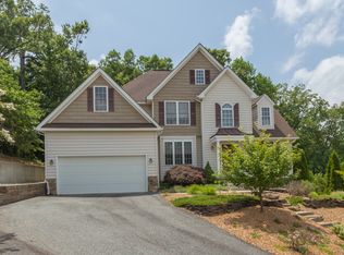 1008 Roberts Ct, Fredericksburg, VA 22401