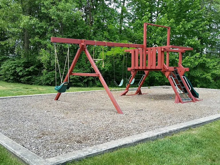 Eastern Trails Apartments and Storage — Photo 14