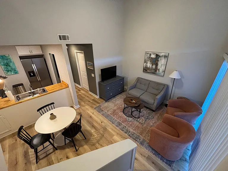 1007 Stonegate Dr #A — Photo 5