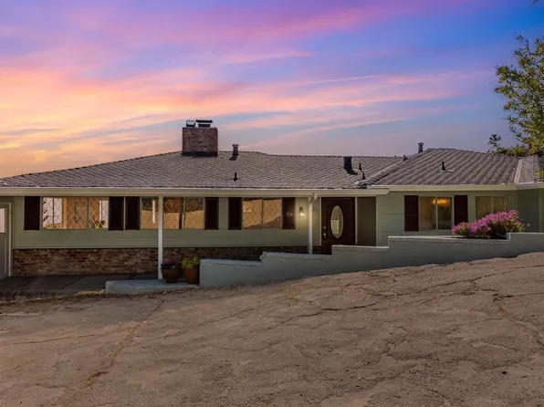 11021 Overmoor St, Oakland, CA 94605