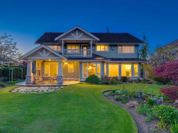 15736 38a Ave, Surrey, BC V3Z 0K8