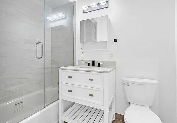 5th image of 369 Van Brunt St #3F