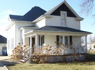 208 N Meadow St, Otterbein, IN 47970