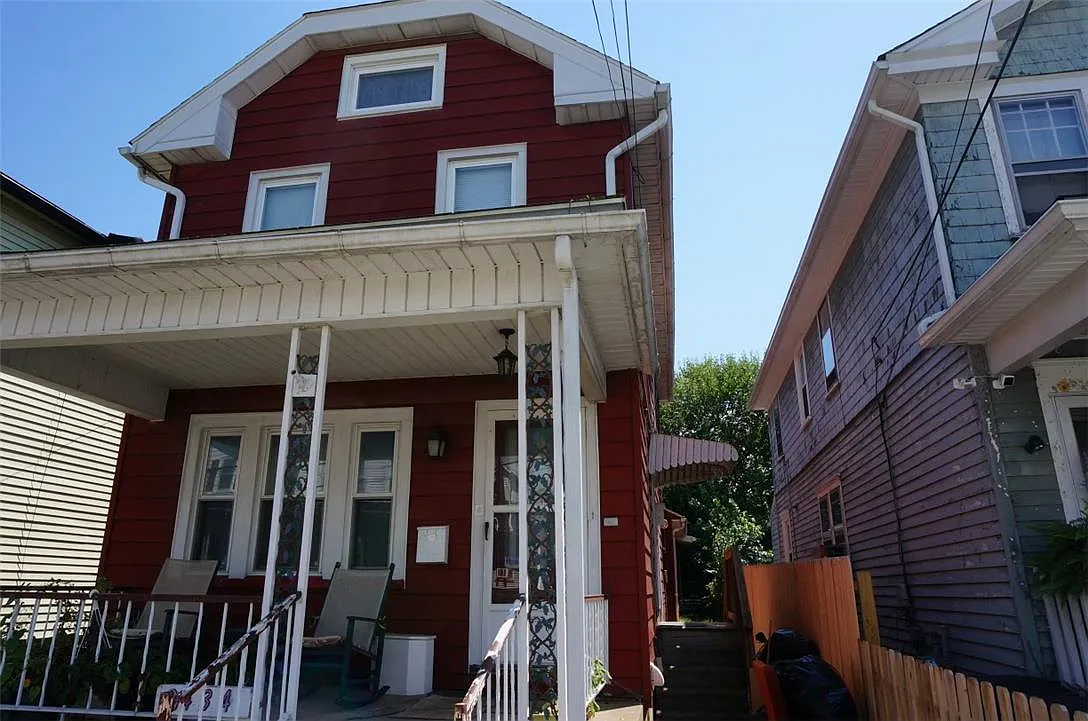 2 bed, 1.0 bath, 950 sqft, $1,500 — Photo 1
