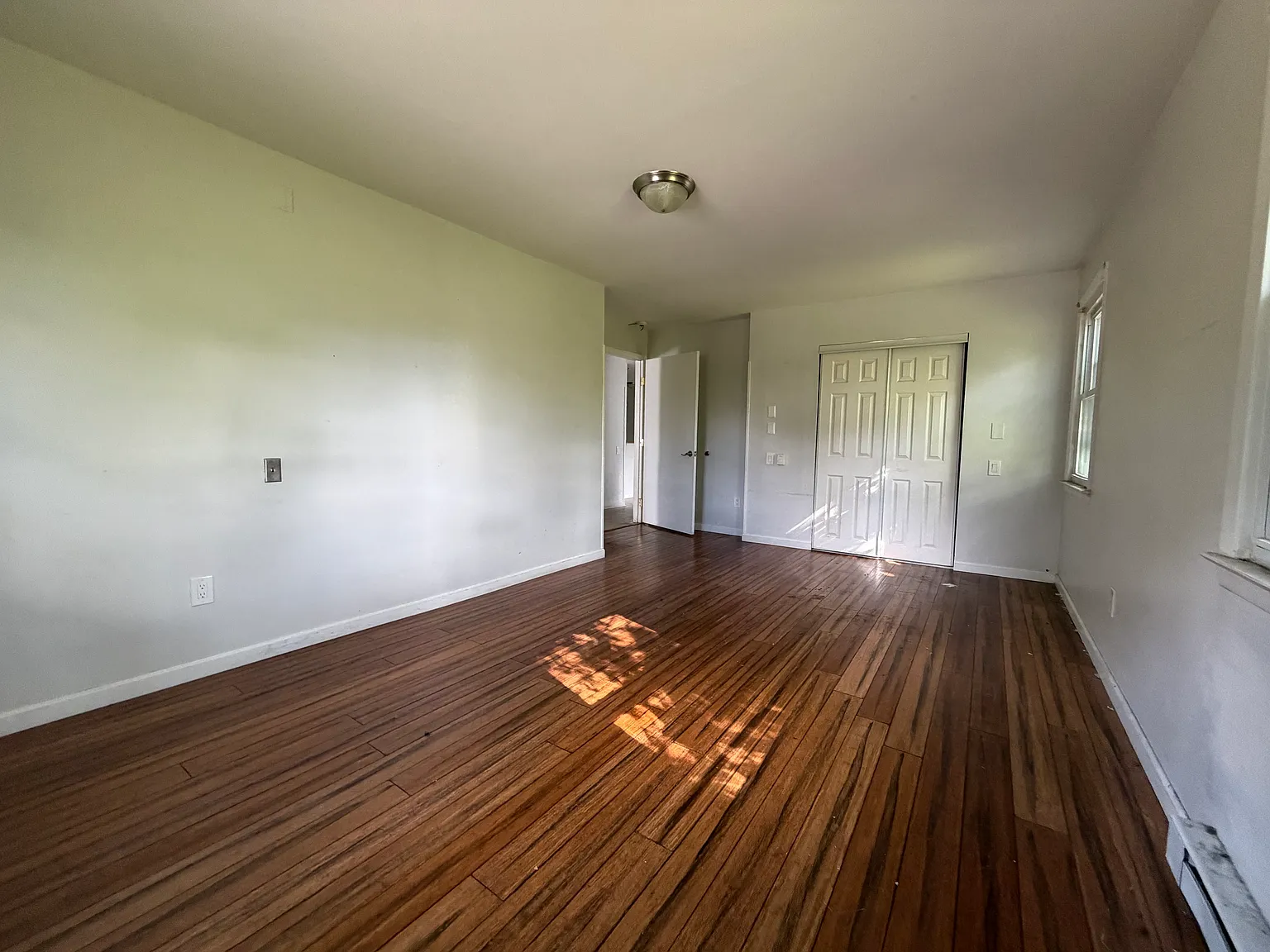 2 bed, 700 sqft, $1,845 — Photo 4