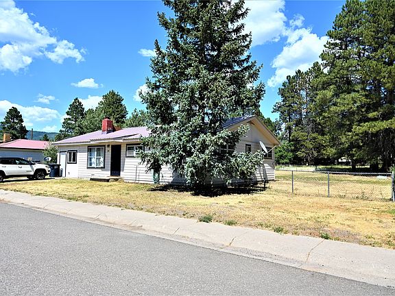 5th image of 698 Cedar Ave