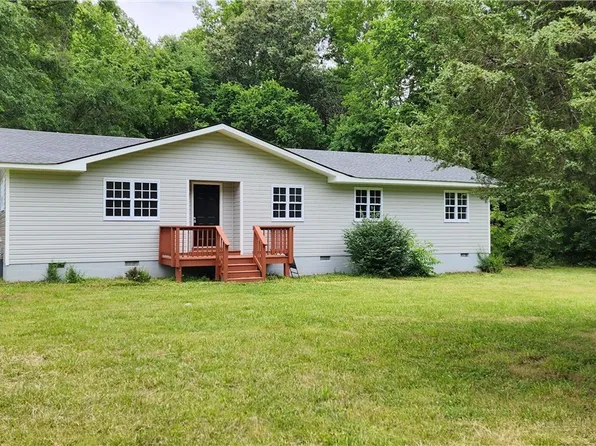 10113 Barnetts Rd, Charles City, VA 23030