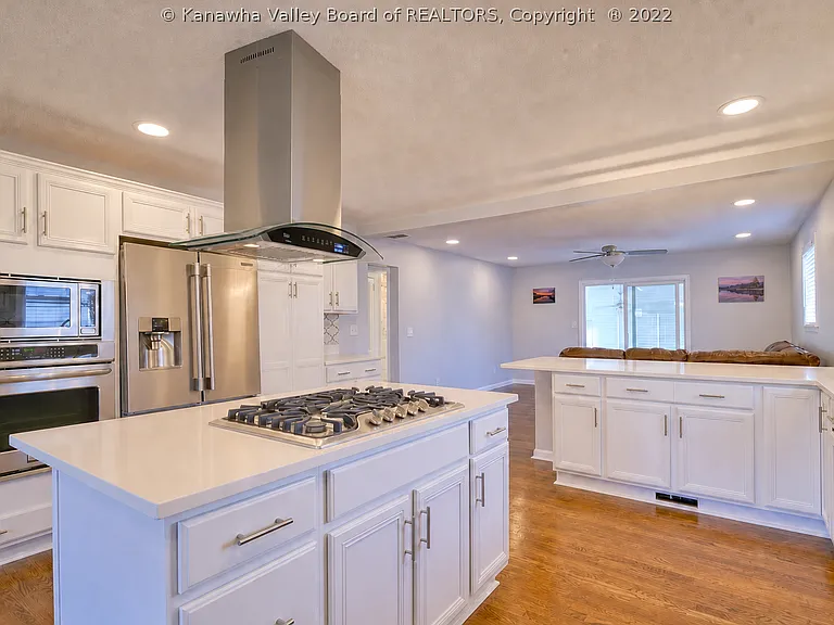 5511 Staunton Ave SE — Photo 3