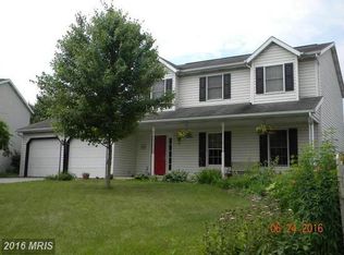 1381 4th Ave, Chambersburg, PA 17202