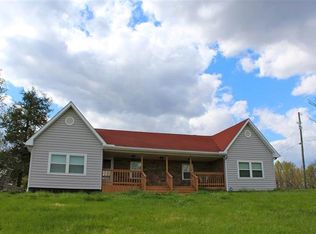 2082 Boone Rdg, Garrison, KY 41141