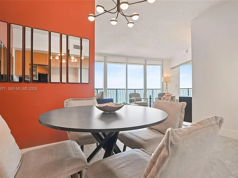 1750 N Bayshore Dr #1401 — Photo 9
