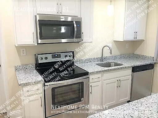 26 Academy Ave #B1 — Photo 6