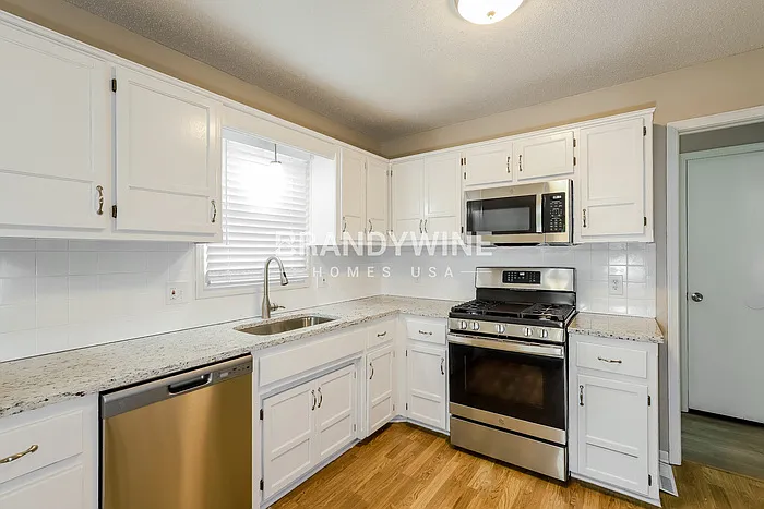 2720 Ringo Rd — Photo 8