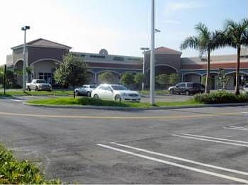 4th image of 8800 Miramar Blvd