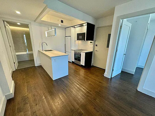 Kitchen, photo 2