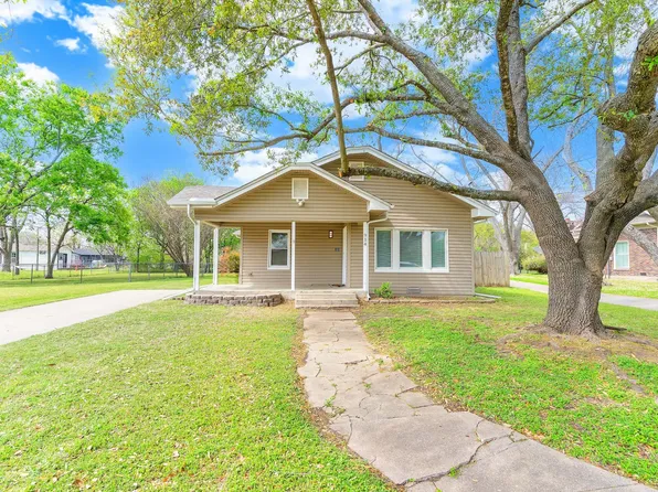 914 Prairie Ave, Cleburne, TX 76033