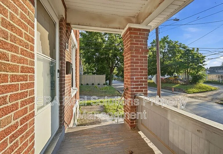 83 Lechner Ave — Photo 9