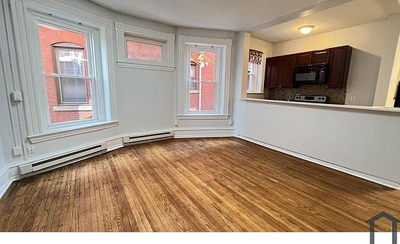 5th image of 4212 Parkside Ave #3