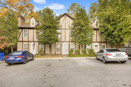 113 Arcadia Ln #B Photo 1