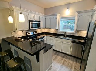 1420 E 17th Pl APT B, Tulsa, OK 74120