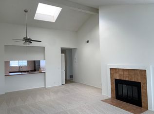 951 Wind Drift Dr, Carlsbad, CA 92011
