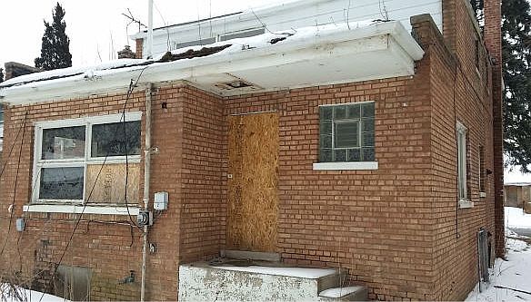 2nd image of 244 E 140th Pl