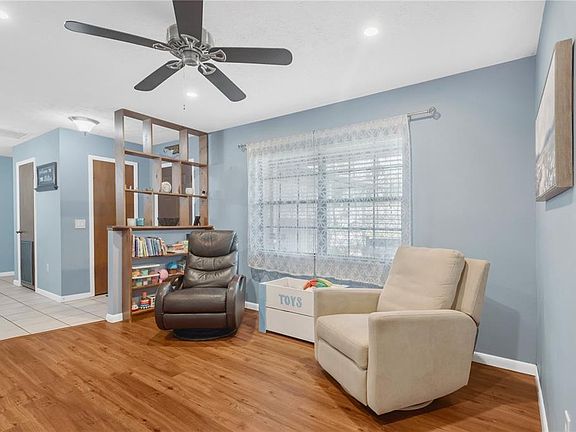5th image of 8513 Dee Cir